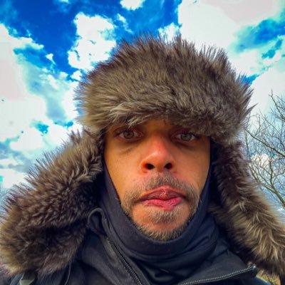 LeVieuxGirod's profile picture. Festina lente 🦌 🪾 📜 🏆 🦢 🥃 💎 🧐 🃏 🧳🗺️📍