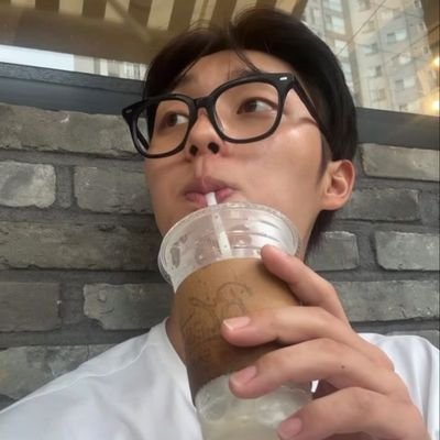 ancicats's profile picture. responsável pela união snoopy x miranha