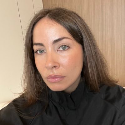 charleenmonse's profile picture. she/her, boricua-caribeña-latina 🇵🇷🇵🇸