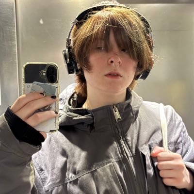 magikspe11z's profile picture. get out get undah git eaaoowwttt git andahhh gyit aoowwttt git undaaaaahhhh mdni 18+