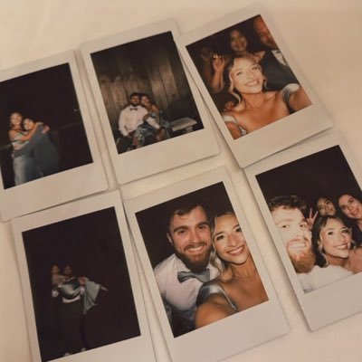 starlareyes98's profile picture. “I prefer hiding in plain sight” ❄️