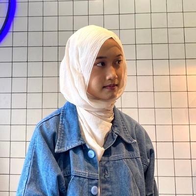 rismatique's profile picture. Just here to share and learn