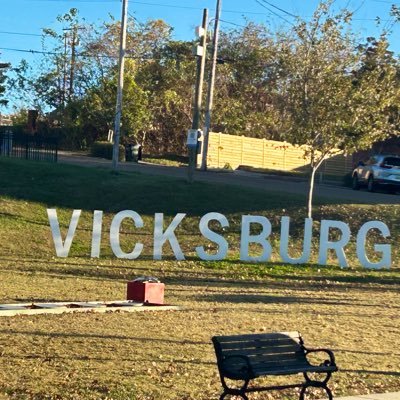 Tone_U_Dig's profile picture. **God is Love**🙏🏿- UNITY - #FTTB • #MFFL • #StraightUpTX• #HailState •#TexasHockey• F-Trump and MAGA‼️