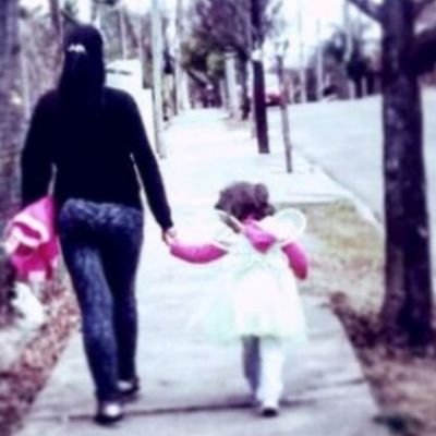 Mia24045281's profile picture. No mensajes.