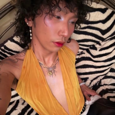 miumiusbaby's profile picture. fashion. dweeb. fashion dweeb.