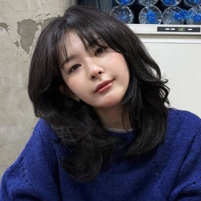 shimeseul's profile picture. Anywhere but home