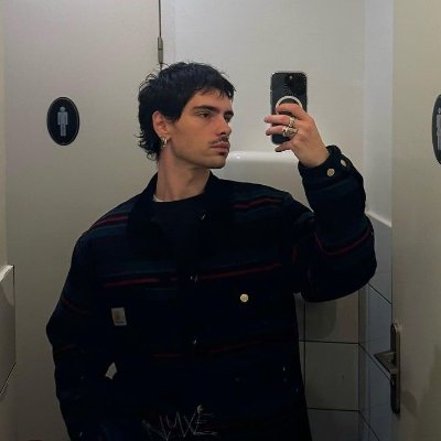 BrysonAngelia's profile picture. I’m great with numbers. Give me yours and I’ll show you.