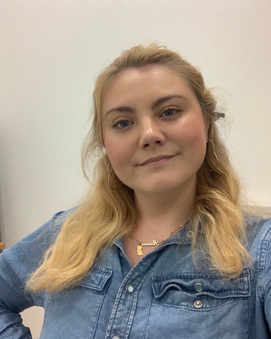 AllaIlias's profile picture. (I'm goin' out), wherе the fine niggas? (Side), I'm tryna find niggas