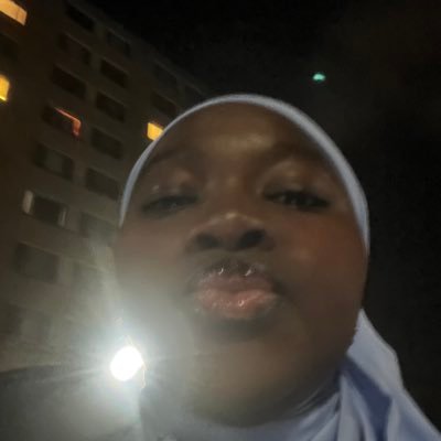 khadijaa_mb's profile picture. Hasbunallahu wa nimal wakeel . Welcome to my dictatorship.