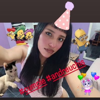 nicolerzmd's profile picture. 