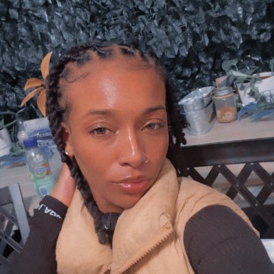 slickwhit_'s profile picture. 824☪️ the concrete flower. AZ Forever 💚💕  I