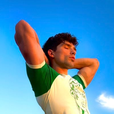 awwitsasher's profile picture. hi im asher ☀️this is basically my digital scrapbook