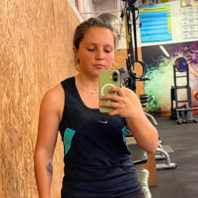 vickyarredondo_'s profile picture. 