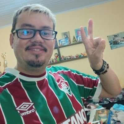 Viniciusrs22's profile picture. Instagram: viniciusrocha2202 

Facebook: Vinícius Rocha