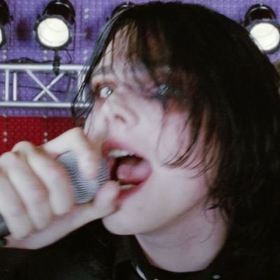 gh0ul_guy's profile picture. ele/dele; transicionei dessa pra melhor