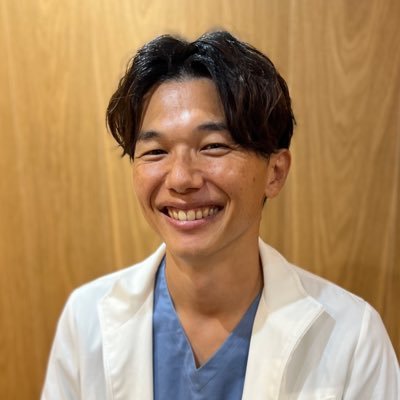 saida_dental's profile picture. 横浜の院長｜予防歯科×組織づくり   3歳娘を育てるパパ歯科医師   座右の銘「人生楽しんだもん勝ち」   家族・旅・健康（ジム週2）を大切に   前向きな歯科医師のリアルと気づきを発信