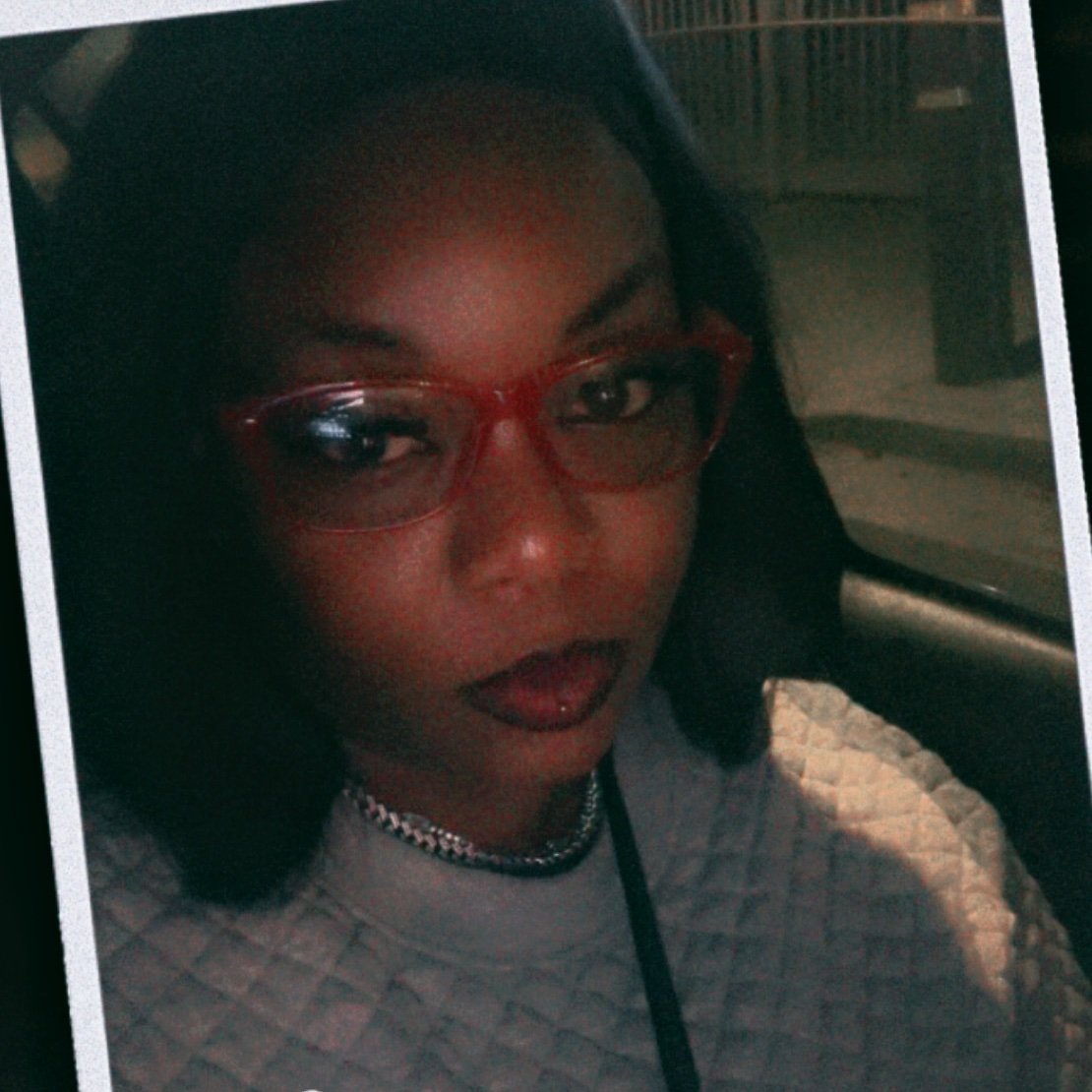 LavenderDivaMon's profile picture. 