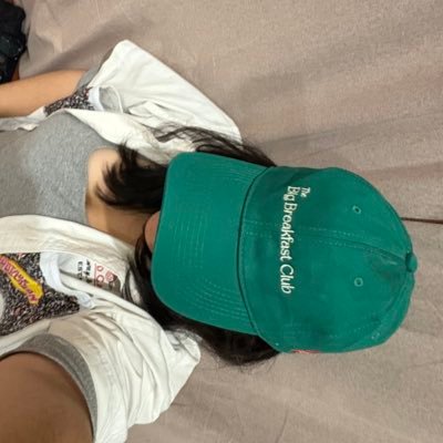 __matchamadness's profile picture. we are writers my love, we don’t cry, we bleed on paper ☻