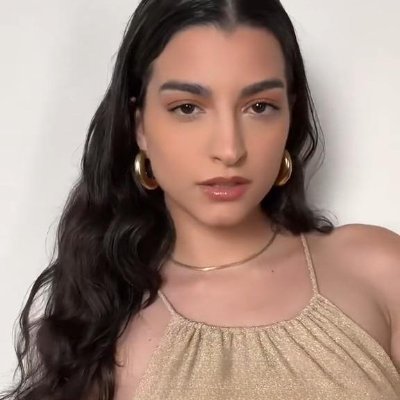 cherry_mayers's profile picture. Success is not about being perfect. It’s about being persistent.
#travel #US #Asia #Europe #doglover #food #baseball