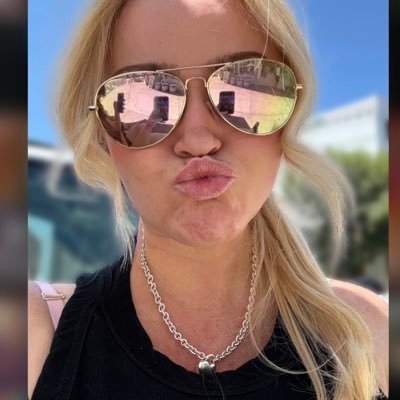 doejens's profile picture. very occasionally do things @realweirdsickos co-host. Muta face-poker and annoyer 🤍🫧☁️