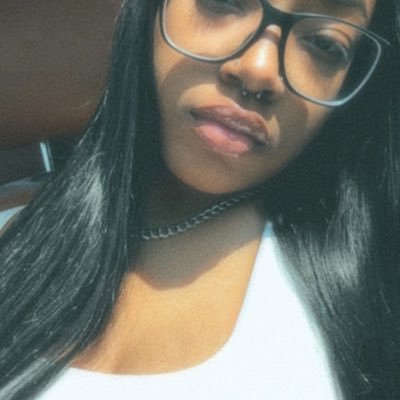 nevaehdemetria's profile picture. 