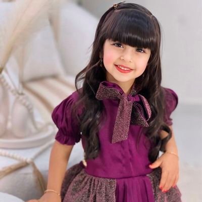 ssk22025's profile picture. سينتهي كل همٍّ  كان  يرهقنا༺༻
فللبشائرِ  وعدٌ  و المنى  ثمَنُ༺༻
سنشتكي  للذي  نجواهُ  تُسعِدُناʚɞ
فعند  أبوابِهِ  يسمو  بنا  الشجَنُʚɞ