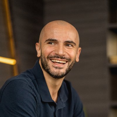 AramMughalyan's profile picture. Crypto Degen | Sharing daily web3 alpha | Shirtless Ultramarathoner | Growing my X from scratch