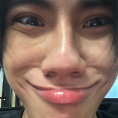 PEEMWASU_'s profile picture. because of you i shine #PEEMWASU #BUSbecauseofyouishine