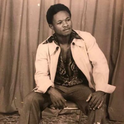 itsleeswhag's profile picture. I Post to Provoke your Thoughts, I reply to Provoke your Emotions.