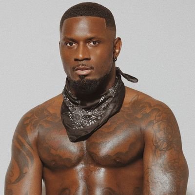 thup70645's profile picture. عاشق المستحيل 🍓🍓🖤