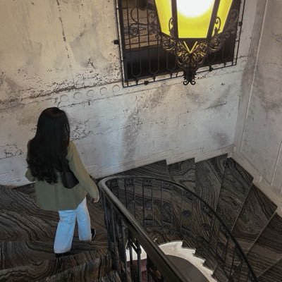 iq5l1i's profile picture. غروٍٍ كسّاه الجمال وزادة عذوبَـة .