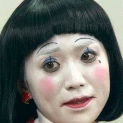 kingsuguru96's profile picture. 徳島市阿波おどり公式アンバサダー/
B級グルメ/レトロ懐かし系/変わり種自販機/ホビー/映画/歴史/サウナ/北関東ローカル情報など街で見かけた面白いものや怪しいものをずぼらに呟く無駄な知識雑学を身につけた永遠のサブカル中2病♪ジャンルにとらわれず自由気ままに思った事感じた事を日々の日課として呟きます✨