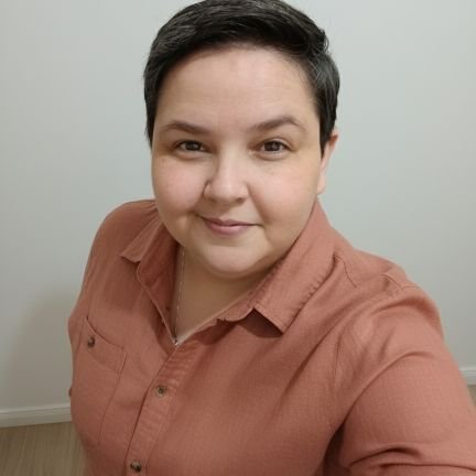 Meneguitt_e's profile picture. ☕ Coffee  🍷Wine 🍺 Beer  🍝 Pastas
🥊Boxing 
🎶 Music 🔀 Boyce Avenue 🛣 Road 
♒ Aquarium 💢 Vasco 🧳Trip 
 🌄 Sunset Lover  ❤️‍🔥† Christian
🌈ʟᴏᴠᴇ ɪꜱ ʟᴏᴠᴇ🌈