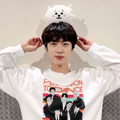 Call_Me_Moon___'s profile picture. I stay ARMY forever.......💜
7=1