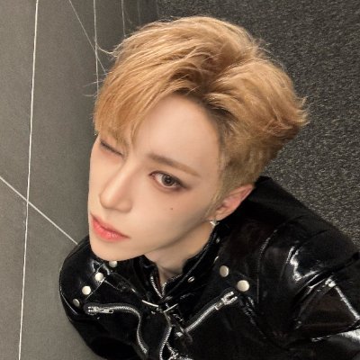 arnolovbot's profile picture. in this jiahao shit for life🎀