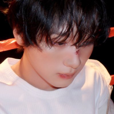 mmyhuj's profile picture. 