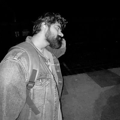 tusharbhaduri_'s profile picture. legal trainee | melophile