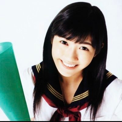 まゆゆ 冷蔵庫 冷蔵庫のドアを開けると、そこには今も麻友ちゃんがいる💕 #渡辺麻友