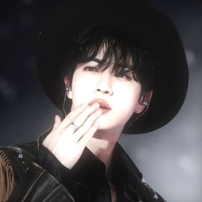 hobilove_24's profile picture. 💜I purple you💜
💜Only bts 💜
💜ARMY💜