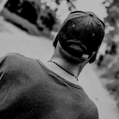 mrhumphrey_'s profile picture. Tech | Crypto | Stocks | Building generational wealth 🏦🧠. Just sharing ideas, tips & laughs while stacking stronger foundations.