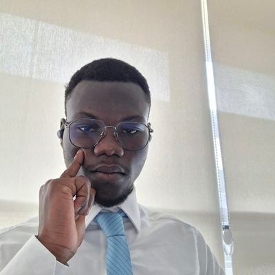 mr_kabuteyy's profile picture. Capturing the beauty of nature 🌍 | Saxophonist 🎷 | Software Engineer 👨🏽‍💻 | #NatureIsHealing ||
building photoconnect | https://t.co/UuR9jz0cwO 📸