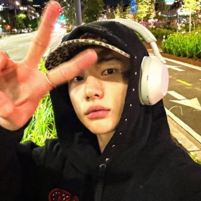 hwany's profile picture. Ms. Yu’s lucky charm, Jiniret de Hyunjin.