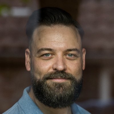 rvdmnanomeds's profile picture. Dad | Husband | Associate Prof @TUeindhoven #nanomedicine #RNA #immunotherapy