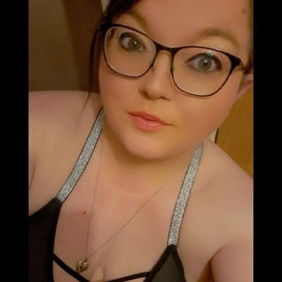 DeserveAms's profile picture. Lover of Orton & Rhea & Penta
Mental health sufferer and supporter
✌️✌️