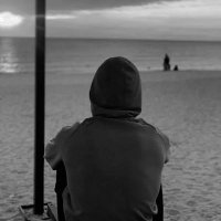 FOREVER (@47____alone) 's Twitter Profile