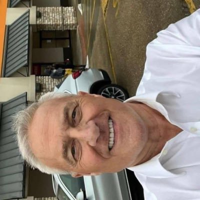 EarlHartho3271's profile picture. Harvesting meaning from the everyday. Grateful heart, curious mind, always learning. Here to share light, stories, and thoughts that grow.