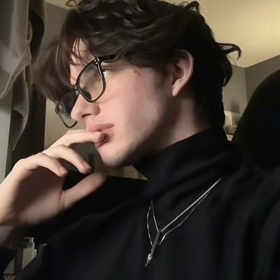 _qo9r's profile picture. 