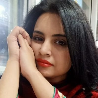 pasha_samina's profile picture. Journalist, TV show Host, opinion maker, writer, YouTuber , and above all a Mother.