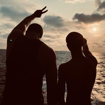 FrancisKot82160's profile picture. ~ Moon 🌙 is alone too but still shine ✨ 🇱🇷✝️