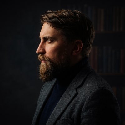 1krist1reagerar's profile picture. Helige barmhärtige Frälsare, du evige Gud, förbarma dig över oss.